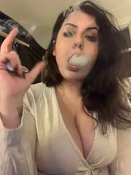 holyeroticss online show from 12-17-25, 11:32