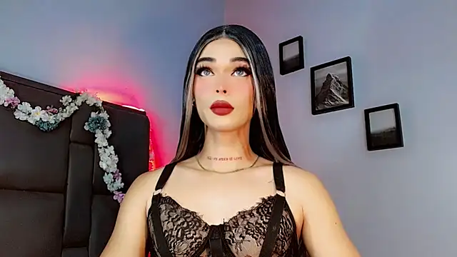 Snapshot of Marian_LV chatting on 09-13-25, 08:03 Marian LV online show from 09-13-25, 08:03