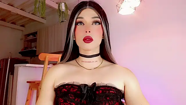 Snapshot of Marian_LV chatting on 02-21-25, 03:56 Marian LV online show from 02-21-25, 03:56