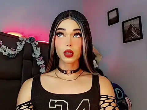 Snapshot of Marian_LV chatting on 10-01-25, 11:14 Marian LV online show from 10-01-25, 11:14