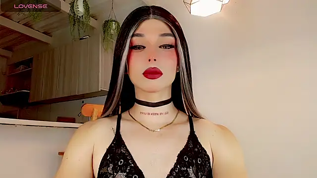 Snapshot of Marian_LV chatting on 02-23-25, 04:17 Marian LV online show from 02-23-25, 04:17