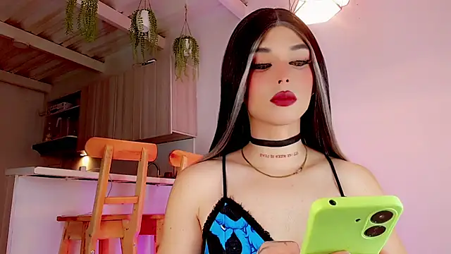 Snapshot of Marian_LV chatting on 02-07-25, 04:06 Marian LV online show from 02-07-25, 04:06