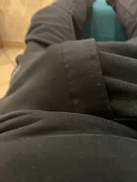 Snapshot of Teloficco chatting on 12-30-24, 12:00 Teloficco online show from 12-30-24, 12:00