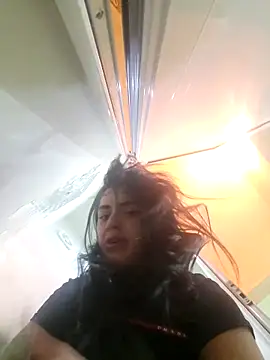 valeriamessal1na online show from 12-30-24, 01:04