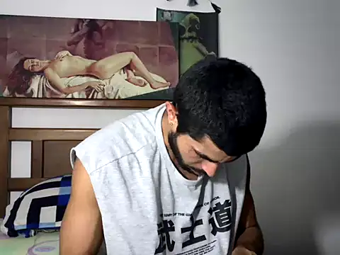 hideonbush051 online show from 11-03-25, 01:22