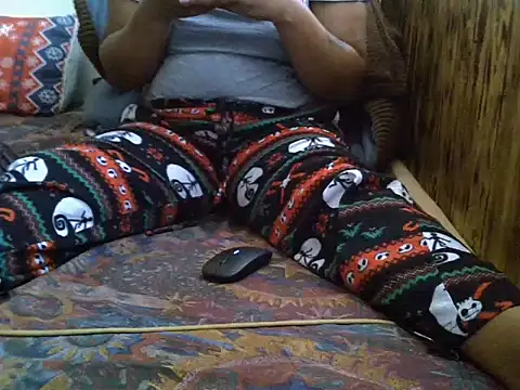 Snapshot of NATASHA_LUCKY chatting on 12-20-25, 05:54 NATASHA LUCKY online show from 12-20-25, 05:54