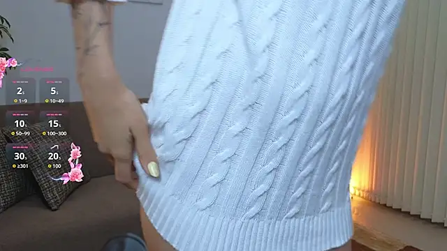 ScarlletFoxx online show from 10-23-25, 11:25