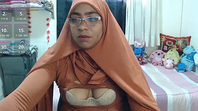 Aaliyah brown online show from 11-03-25, 03:15