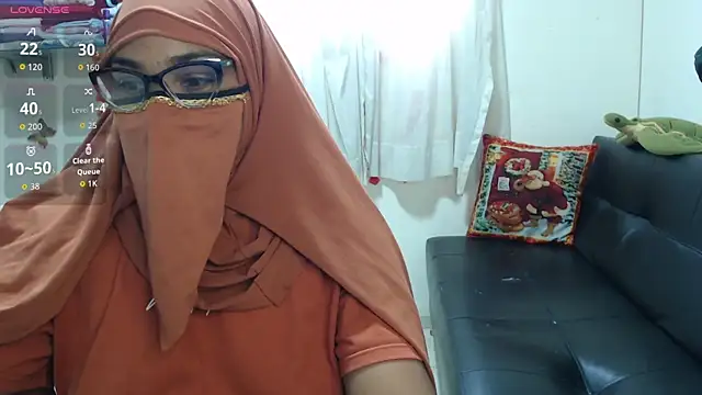 Snapshot of Aaliyah_brown chatting on 09-20-25, 07:41 Aaliyah brown online show from 09-20-25, 07:41