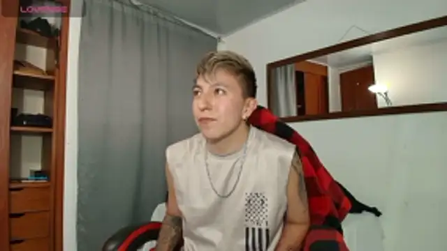 Sexyboy 666 online show from 06-10-26, 06:03