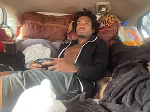 SlimeCrownzOut5 online show from 02-03-26, 06:57