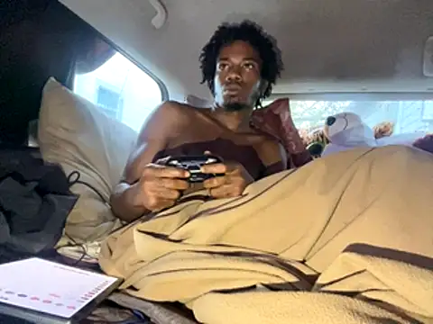 SlimeCrownzOut5 online show from 11-09-25, 01:26