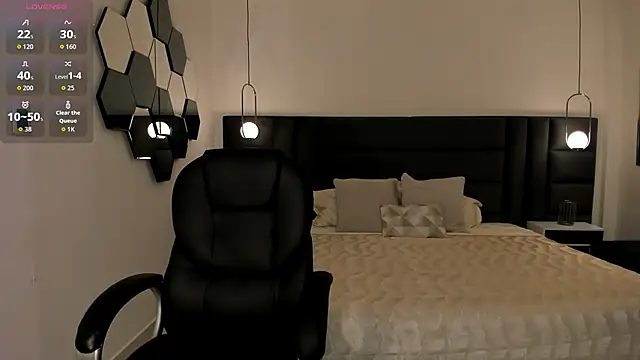 AnaisNin online show from 09-13-25, 06:30