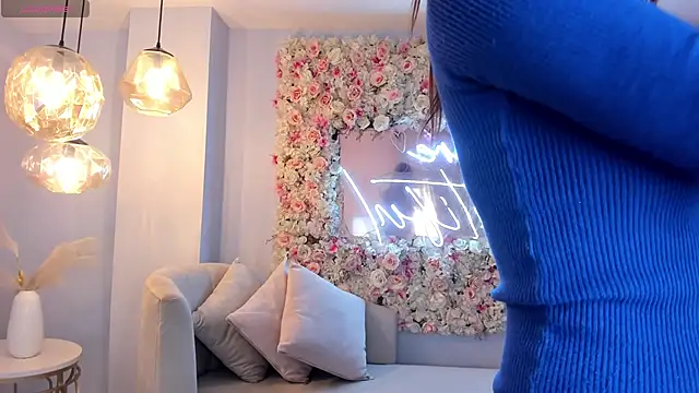 AnaisNin online show from 02-19-26, 11:07