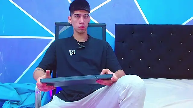 jhony-sex online show from 02-07-25, 08:55