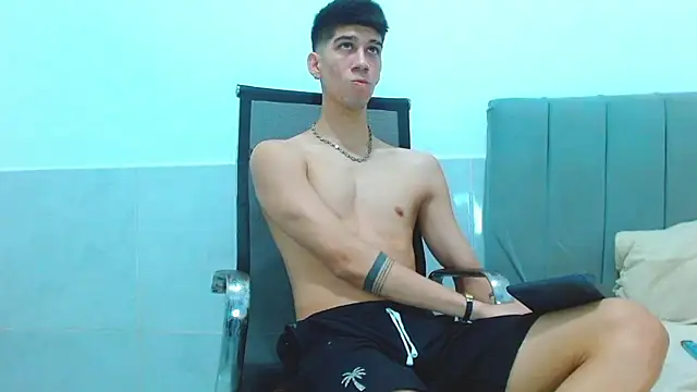 Snapshot of jhony-sex chatting on 02-13-26, 04:23 jhony-sex online show from 02-13-26, 04:23