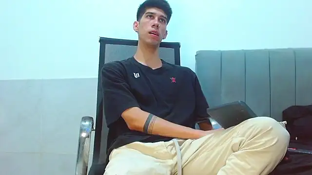 jhony-sex online show from 05-31-26, 03:12