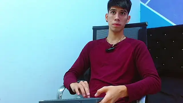 jhony-sex online show from 03-22-25, 06:11