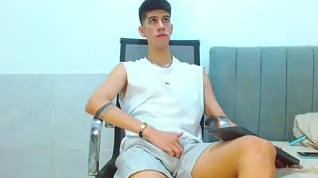 jhony-sex online show from 04-14-26, 10:53