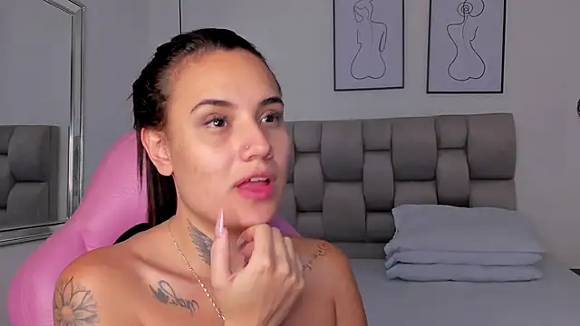 Susan-Sweet-7 online show from 11-17-25, 03:05