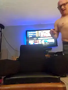 justjerkinaround666 online show from 02-10-25, 08:21