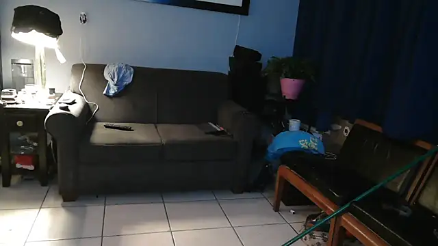 justjerkinaround666 online show from 01-06-25, 08:18