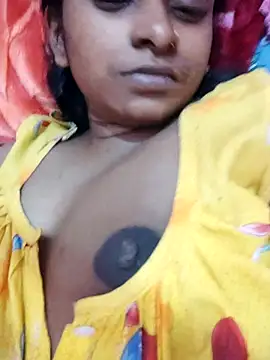Snapshot of Bengoli--bhabhi chatting on 02-26-25, 02:27 Bengoli--bhabhi online show from 02-26-25, 02:27