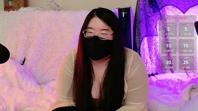 Kara-Nuna online show from 10-27-25, 04:13