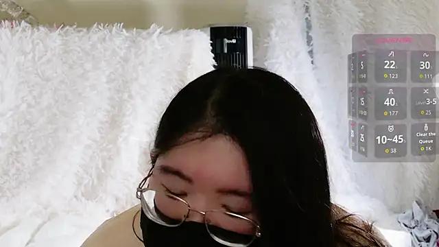 Kara-Nuna online show from 11-11-25, 05:13