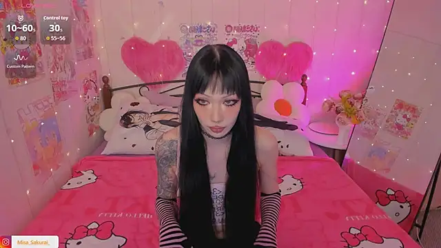 Snapshot of Misa_Sakurai chatting on 06-06-26, 10:37 Misa Sakurai online show from 06-06-26, 10:37