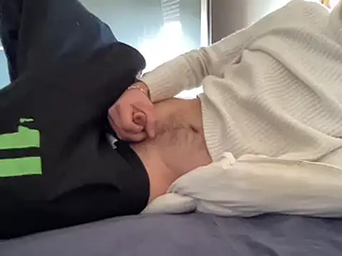 Snapshot of ExtraLotto chatting on 12-29-24, 09:50 ExtraLotto online show from 12-29-24, 09:50