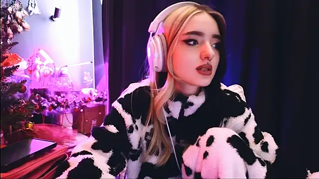 Avi Nile online show from 01-17-25, 04:49