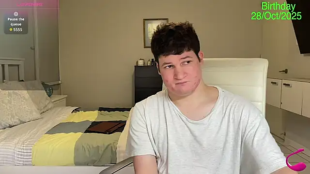 Lorenzo hernandez online show from 10-27-25, 06:20