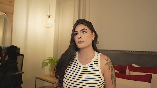 Snapshot of IrisBaker chatting on 02-21-26, 10:23 IrisBaker online show from 02-21-26, 10:23