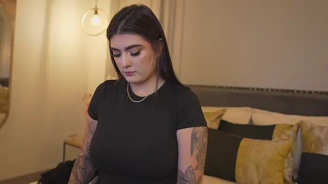 Snapshot of IrisBaker chatting on 03-02-26, 10:06 IrisBaker online show from 03-02-26, 10:06