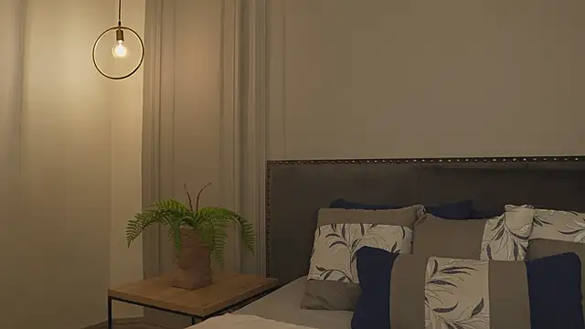 Snapshot of IrisBaker chatting on 02-11-26, 10:09 IrisBaker online show from 02-11-26, 10:09