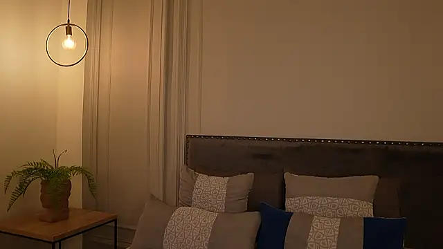 Snapshot of IrisBaker chatting on 02-02-26, 10:20 IrisBaker online show from 02-02-26, 10:20