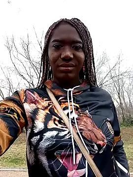 blackhotpartyts online show from 12-19-25, 01:57