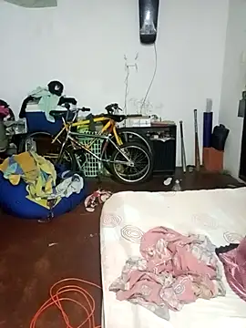 Snapshot of Mrdetonador chatting on 11-16-25, 05:56 Mrdetonador online show from 11-16-25, 05:56