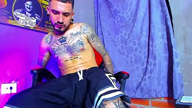 smoker445 online show from 11-10-25, 04:17