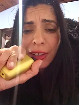 Chicavixy online show from 09-27-25, 04:29