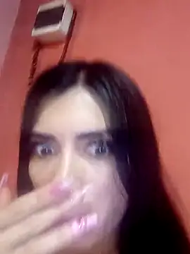 Chicavixy online show from 12-26-24, 04:58