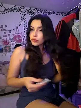 Snapshot of xlalitaxxx chatting on 01-01-25, 02:19 xlalitaxxx online show from 01-01-25, 02:19
