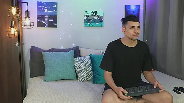 Cleoanubis- online show from 10-28-25, 06:56