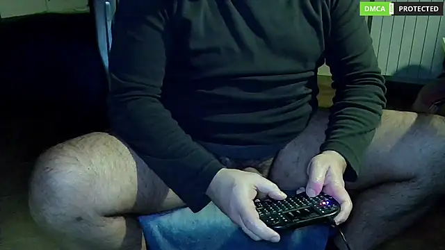 Snapshot of MultiOrgasmicLover chatting on 01-22-25, 12:27 MultiOrgasmicLover online show from 01-22-25, 12:27