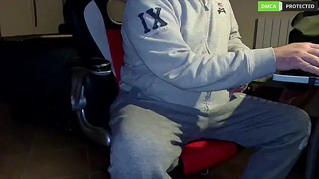 Snapshot of MultiOrgasmicLover chatting on 03-21-25, 11:34 MultiOrgasmicLover online show from 03-21-25, 11:34