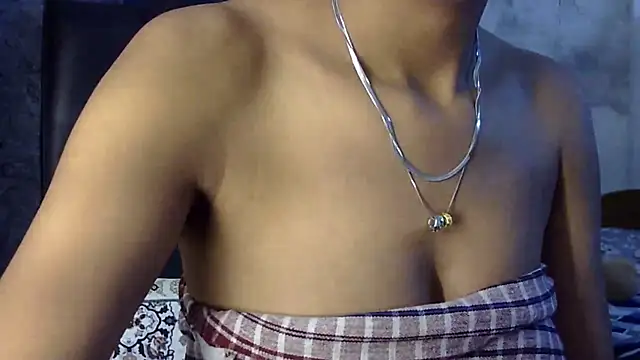 lola-   online show from 02-13-26, 04:29