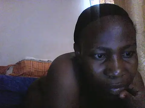 Snapshot of Slimgall chatting on 07-18-26, 08:01 Slimgall online show from 07-18-26, 08:01