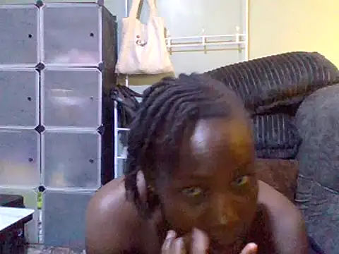Snapshot of Slimgall chatting on 09-13-25, 08:36 Slimgall online show from 09-13-25, 08:36