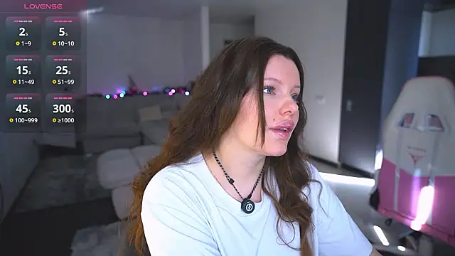 Snapshot of Your_Sweet_Julia chatting on 03-24-26, 04:45 Your Sweet Julia online show from 03-24-26, 04:45